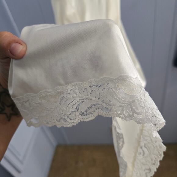 Komar Vintage U.S.A Made Lace Slip Dress size Average 34 Fairycore Cottagecore - Picture 5 of 6